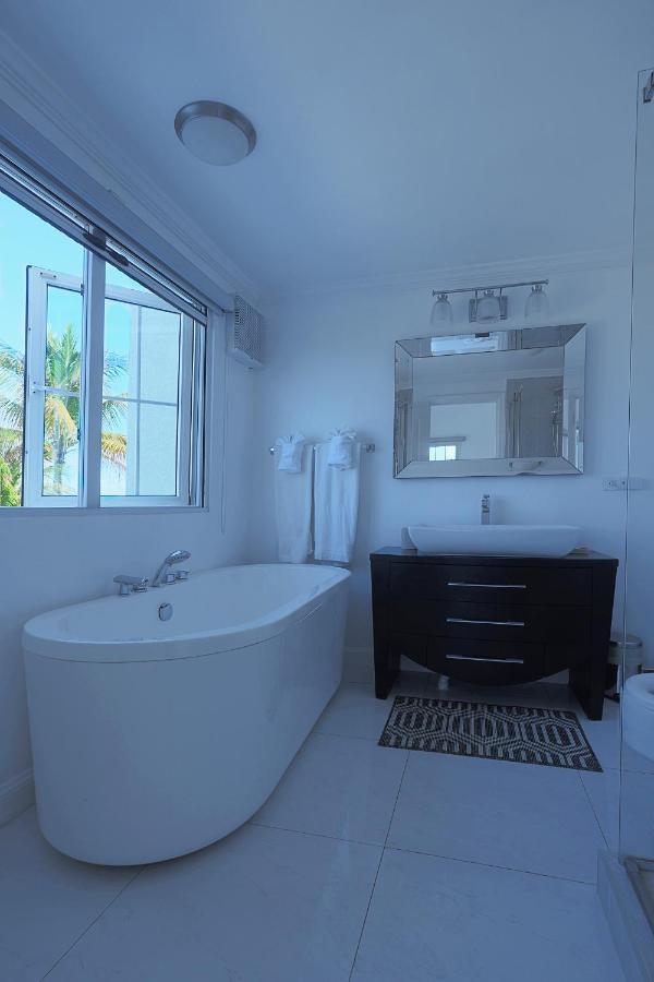 Villa Stunning Ocean View Negril Esterno foto