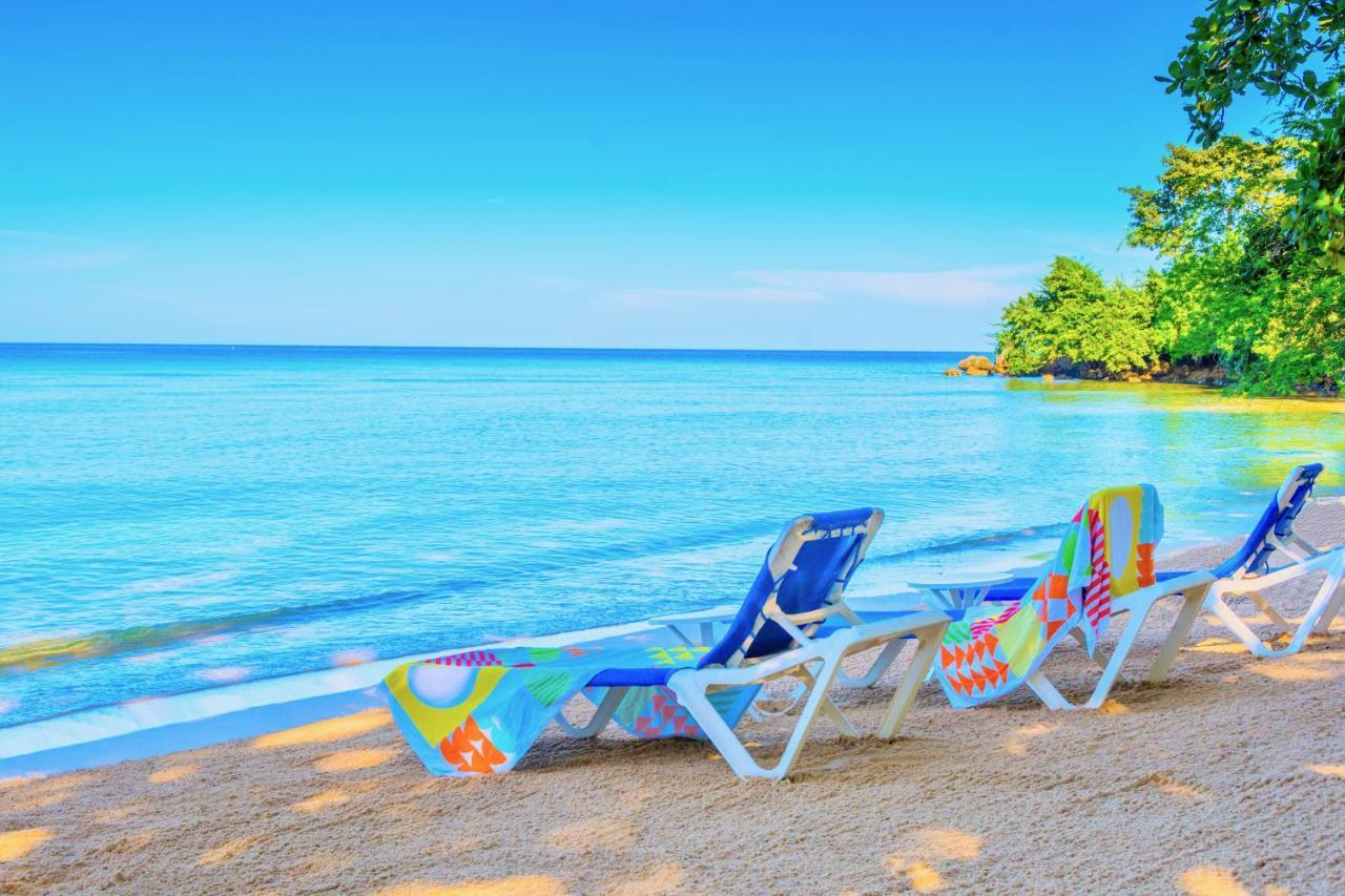 Villa Stunning Ocean View Negril Esterno foto