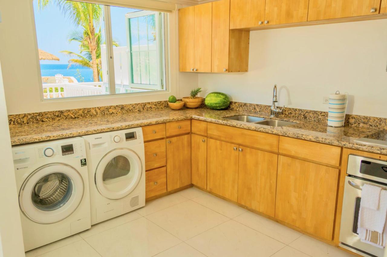 Villa Stunning Ocean View Negril Esterno foto